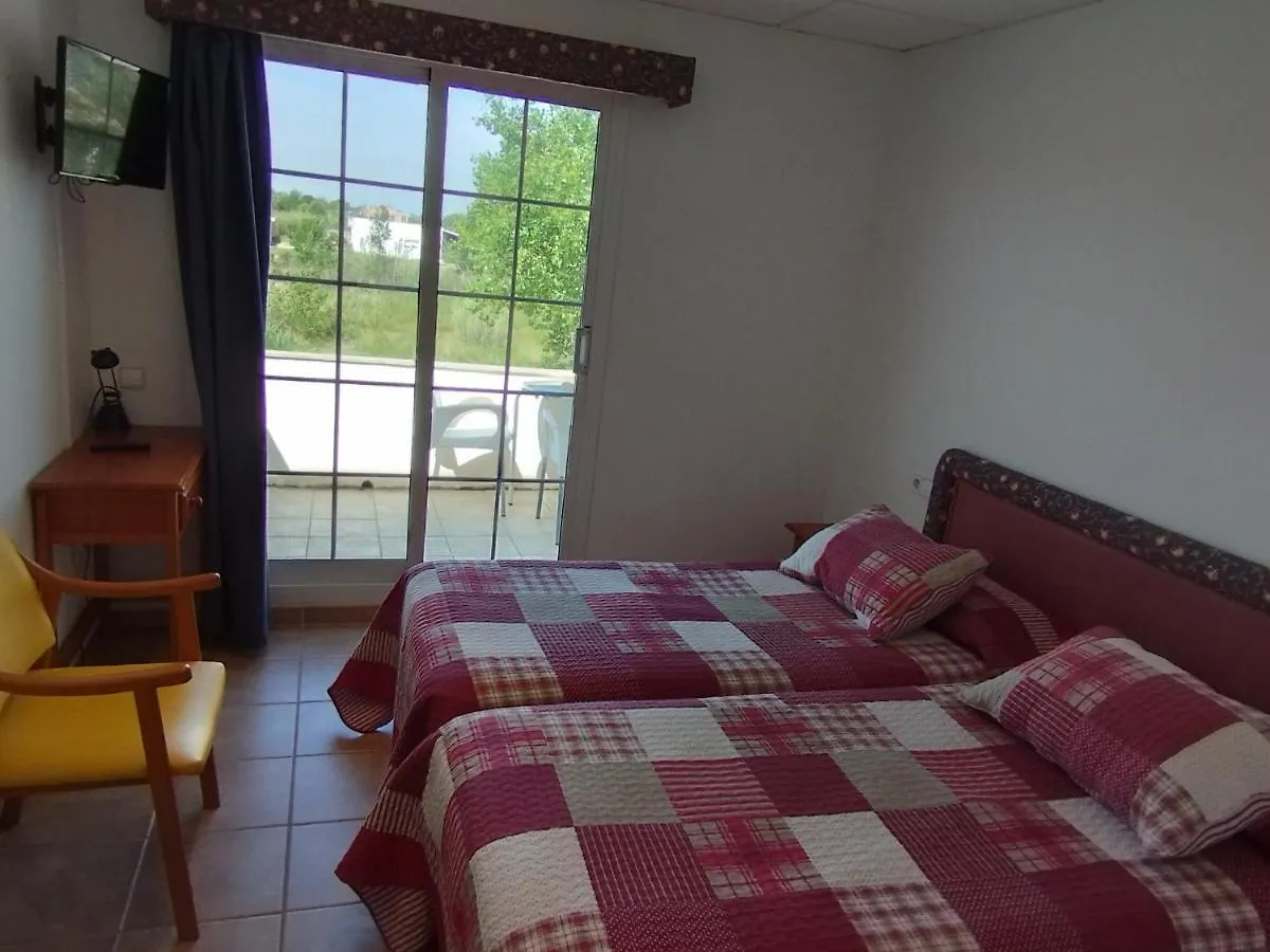Hostal Restaurant Paca Риумар Отель