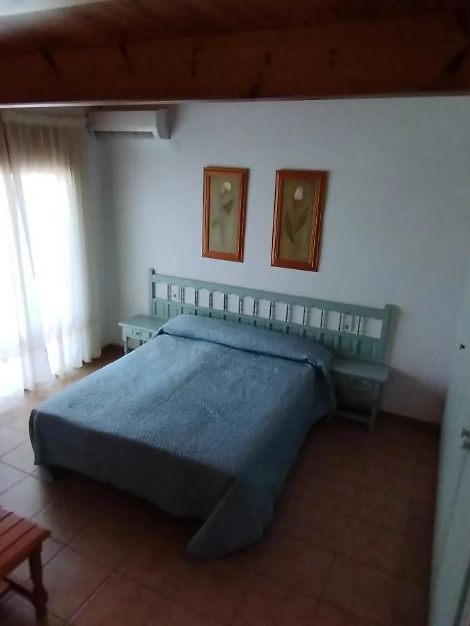 Hostal Restaurant Paca Риумар 2*,