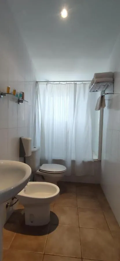 Отель Hostal Restaurant Paca Риумар